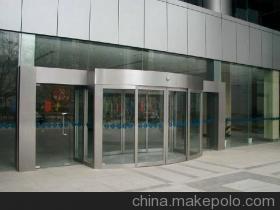 凱豐恒業(yè) 高品質旋轉門與工業(yè)門解決方案的卓越供應商